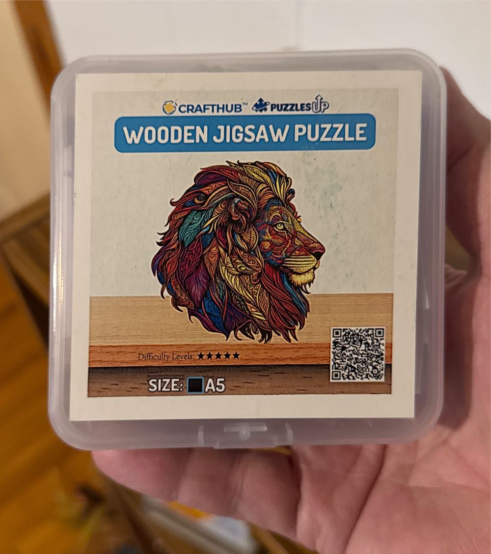 Crafthub Wood Lion Jigsaw A5  puzzle collectible - Main Image 2
