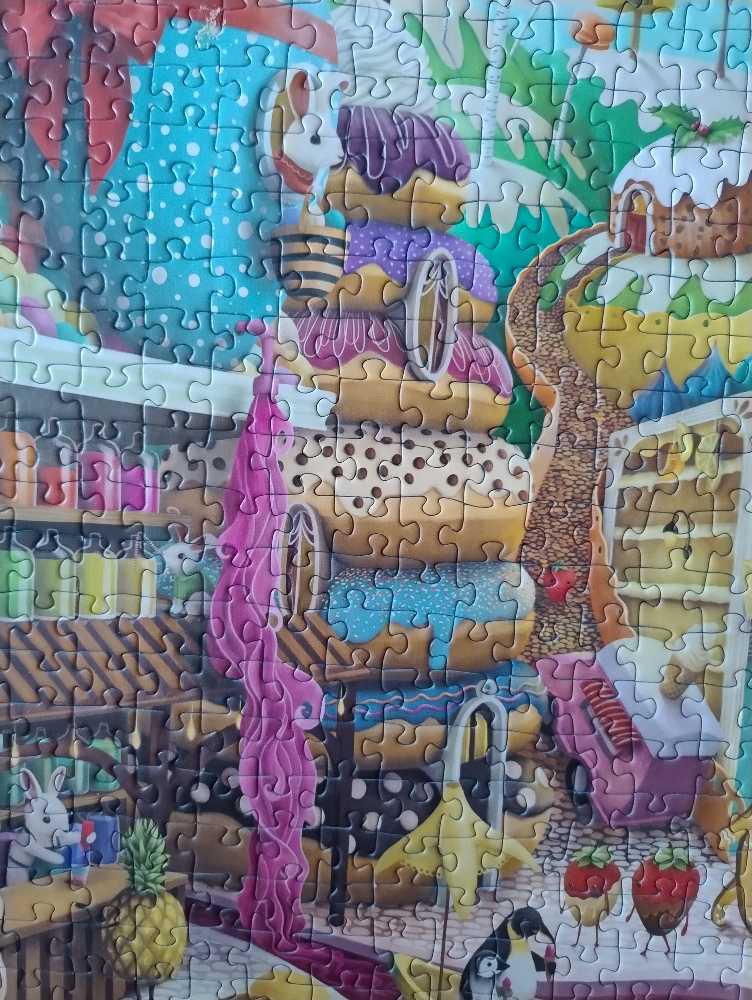 Sweet Street - Ravensburger puzzle collectible - Main Image 3