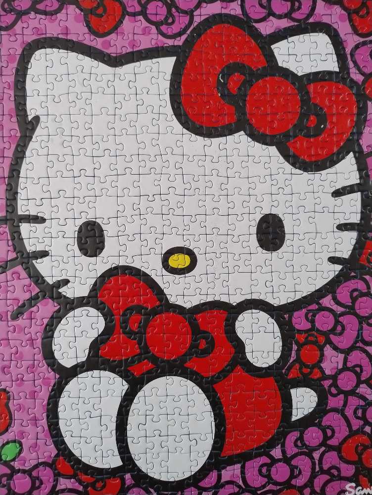 Hello Kitty - Ravensburger puzzle collectible - Main Image 2