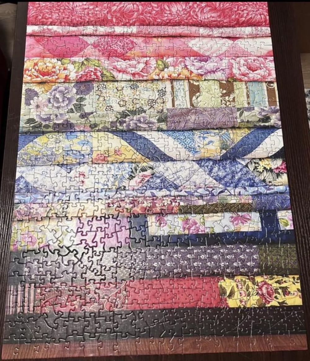Quilts - Cobble Hill puzzle collectible [Barcode 625012571487] - Main Image 4