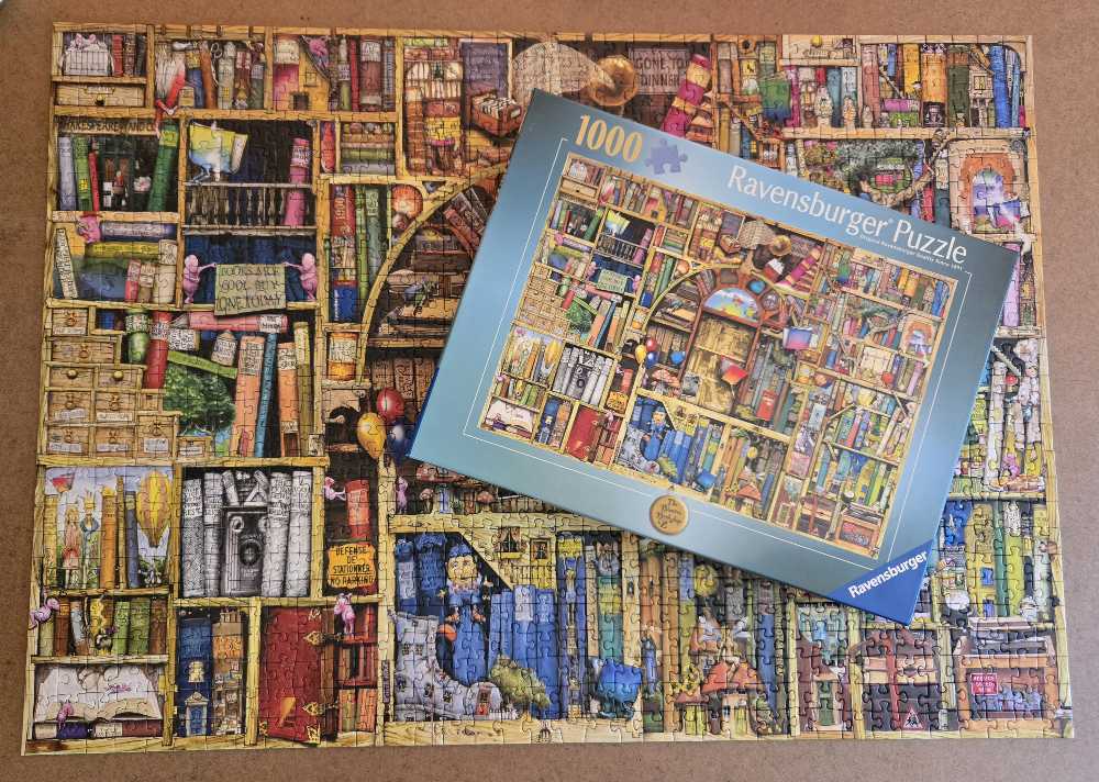 The Bizarre Bookshop 2 - Ravensburger puzzle collectible [Barcode 4005555003007] - Main Image 3
