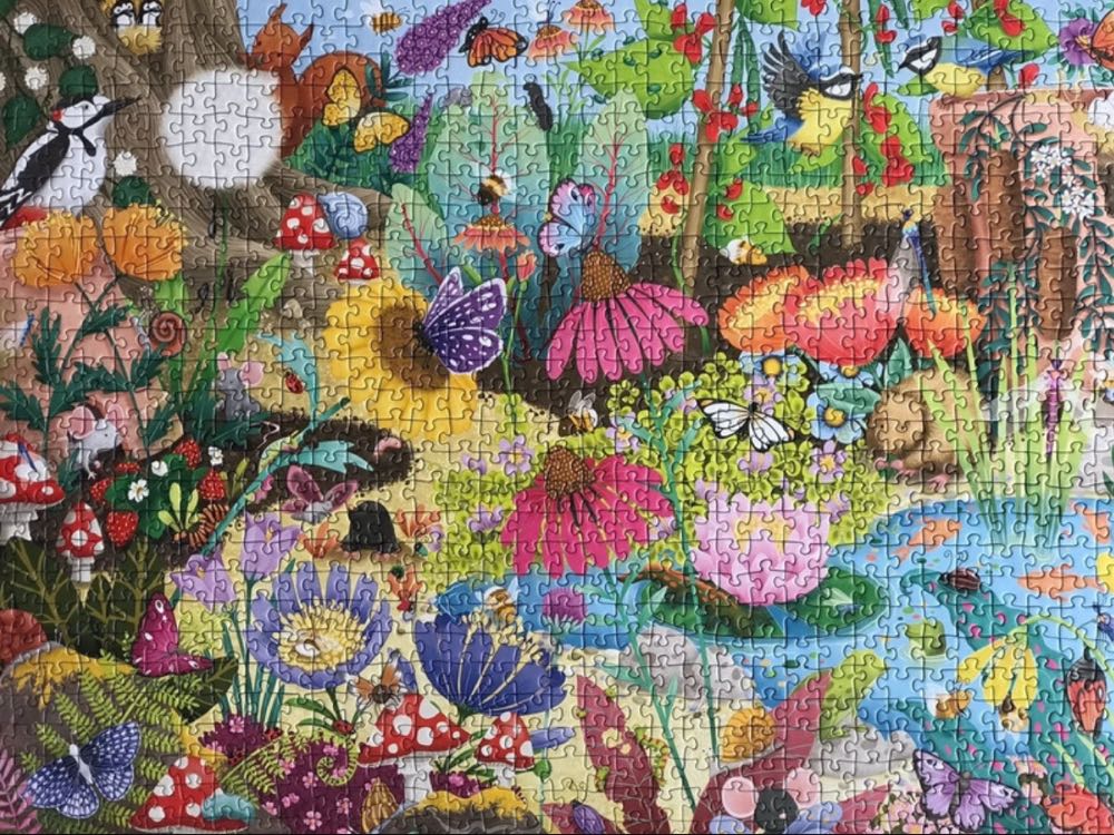 Little Garden World - Ravensburger puzzle collectible [Barcode 4005555014560] - Main Image 3