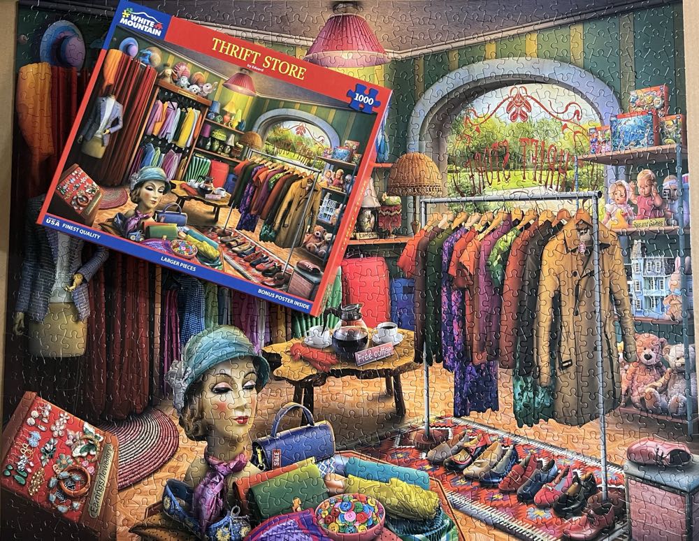 Thrift Store - White Mountain 🇺🇸 puzzle collectible [Barcode 724819268603] - Main Image 3