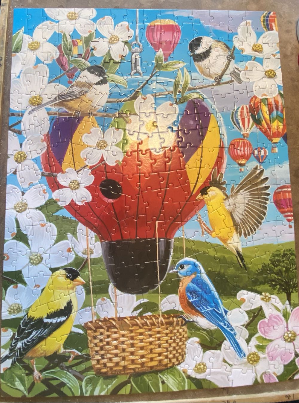 Fancy Fliers - Bits & Pieces puzzle collectible [Barcode 192949081049] - Main Image 3