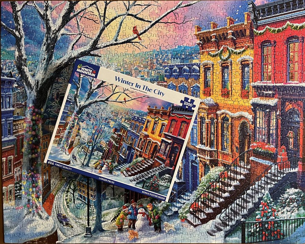 Winter In The City - White Mountain puzzle collectible [Barcode 724819268733] - Main Image 3