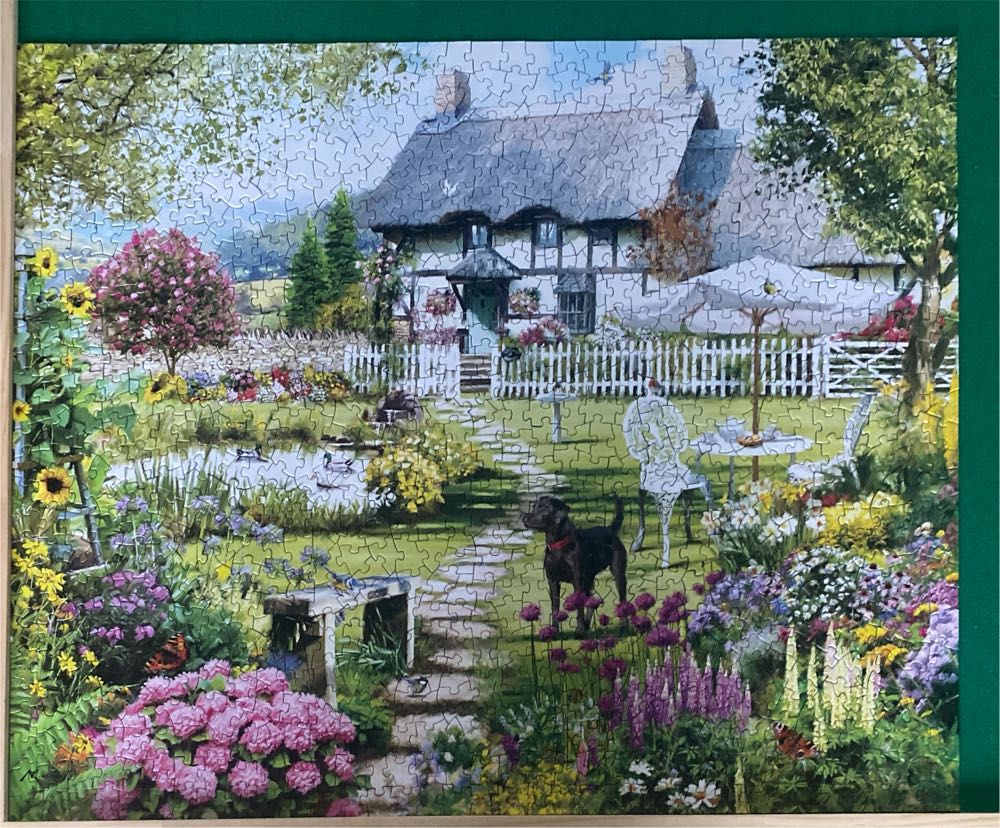 Cottage Garden - Spilsbury puzzle collectible [Barcode 810061445500] - Main Image 3