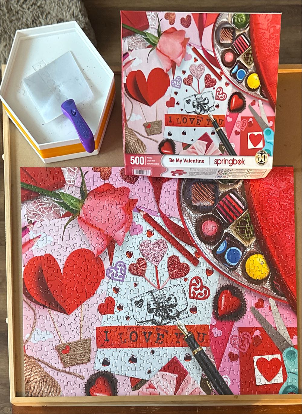 Be My Valentine - Springbok puzzle collectible [Barcode 091683017317] - Main Image 3