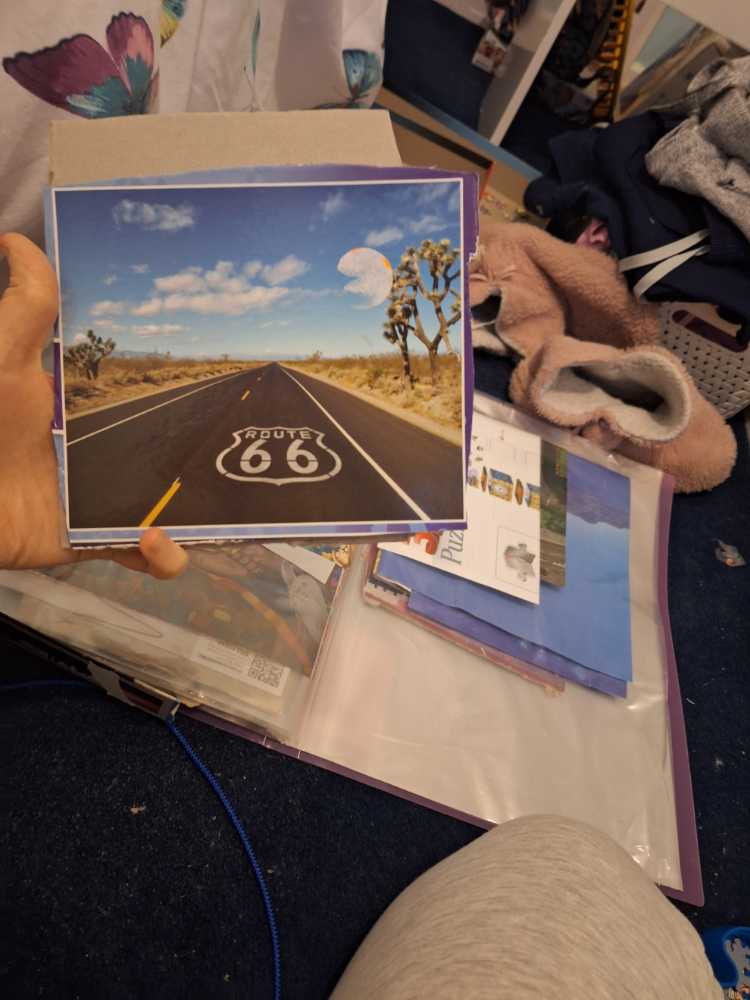 Cavallini Canada Piece Online