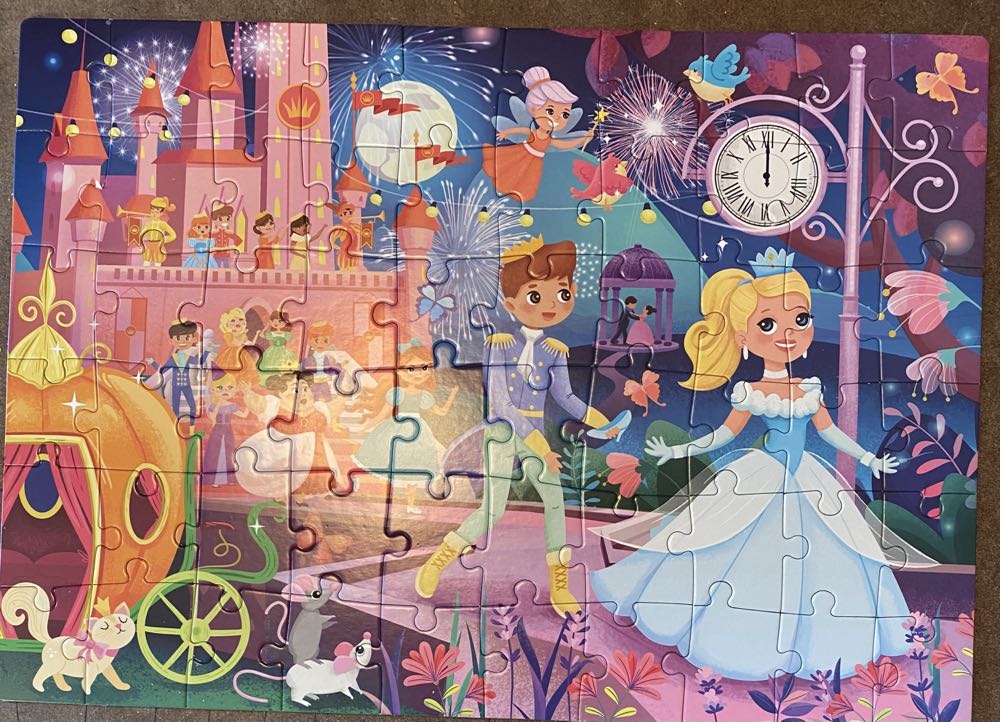 Cinderella’s Midnight Escape - Quokka puzzle collectible [Barcode 5060801303071] - Main Image 2