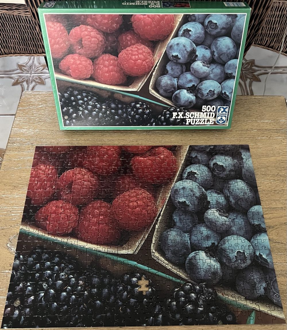 Berries Jubilee - 791, 2/25/25 - FX Schmid puzzle collectible [Barcode 4004618977514] - Main Image 3