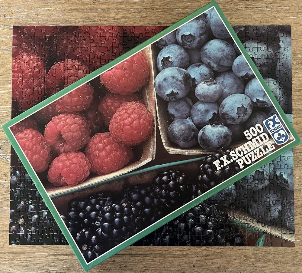 Berries Jubilee - 791, 2/25/25 - FX Schmid puzzle collectible [Barcode 4004618977514] - Main Image 4