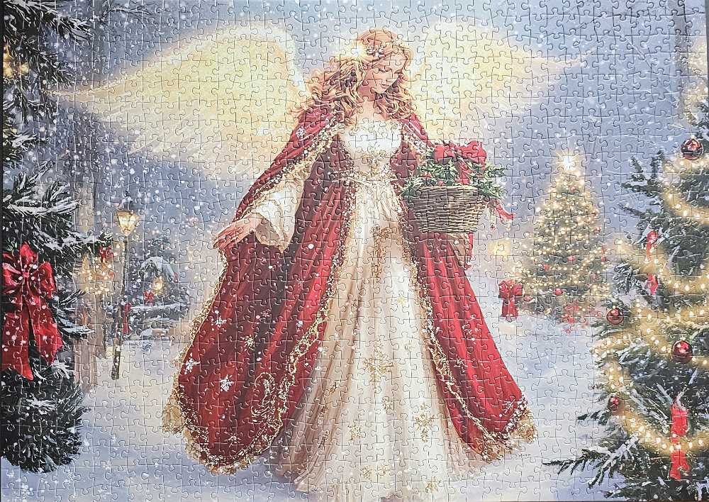 Christmas Angel Sparkling Wings  - Tucocoo puzzle collectible - Main Image 2