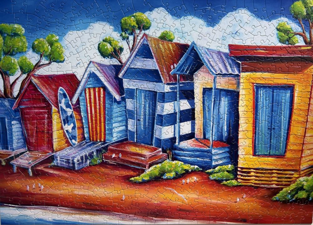 Huts - Q Puzzles puzzle collectible - Main Image 2