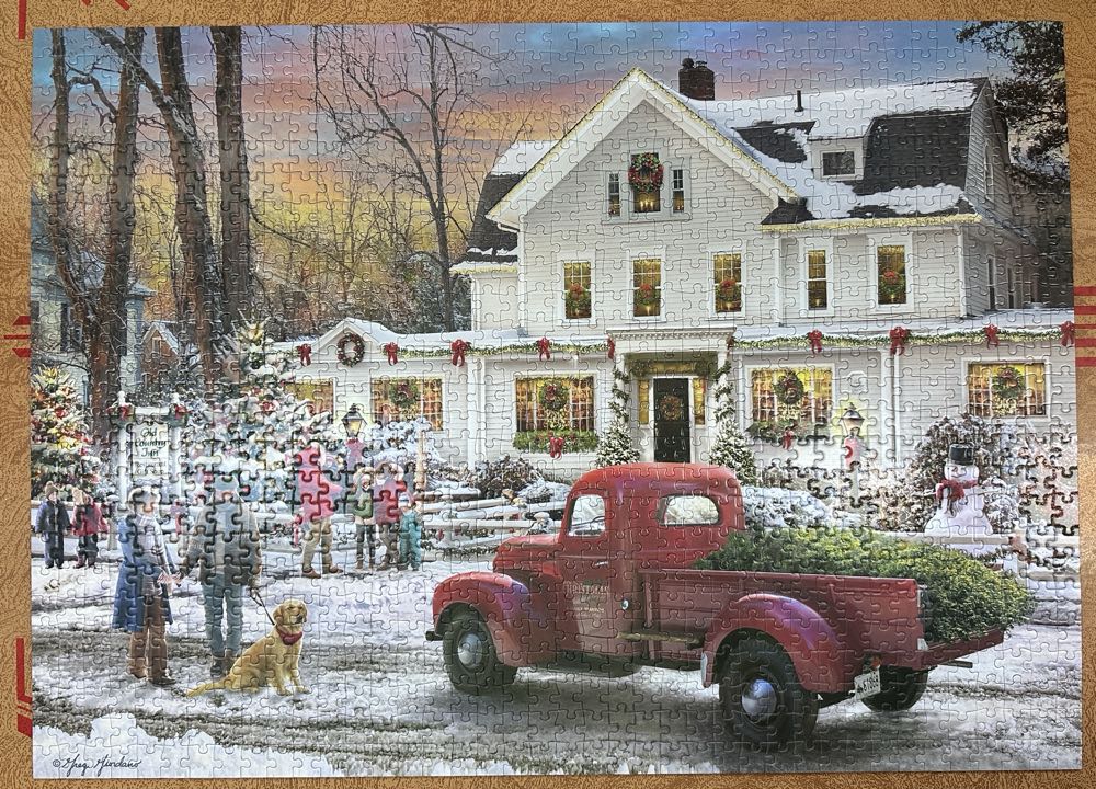 The Inn At Christmas - Vermont Christmas  Company puzzle collectible [Barcode 819273024329] - Main Image 3