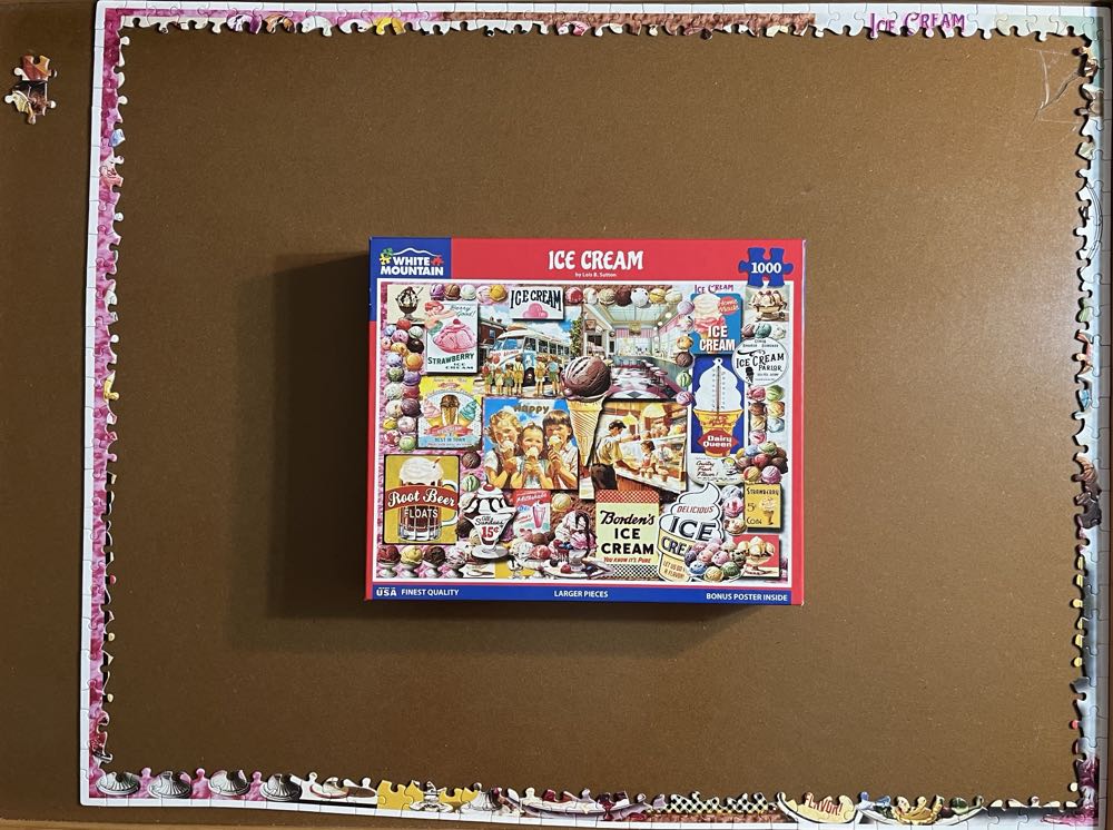 Ice Cream - White Mountain puzzle collectible [Barcode 724819268740] - Main Image 4