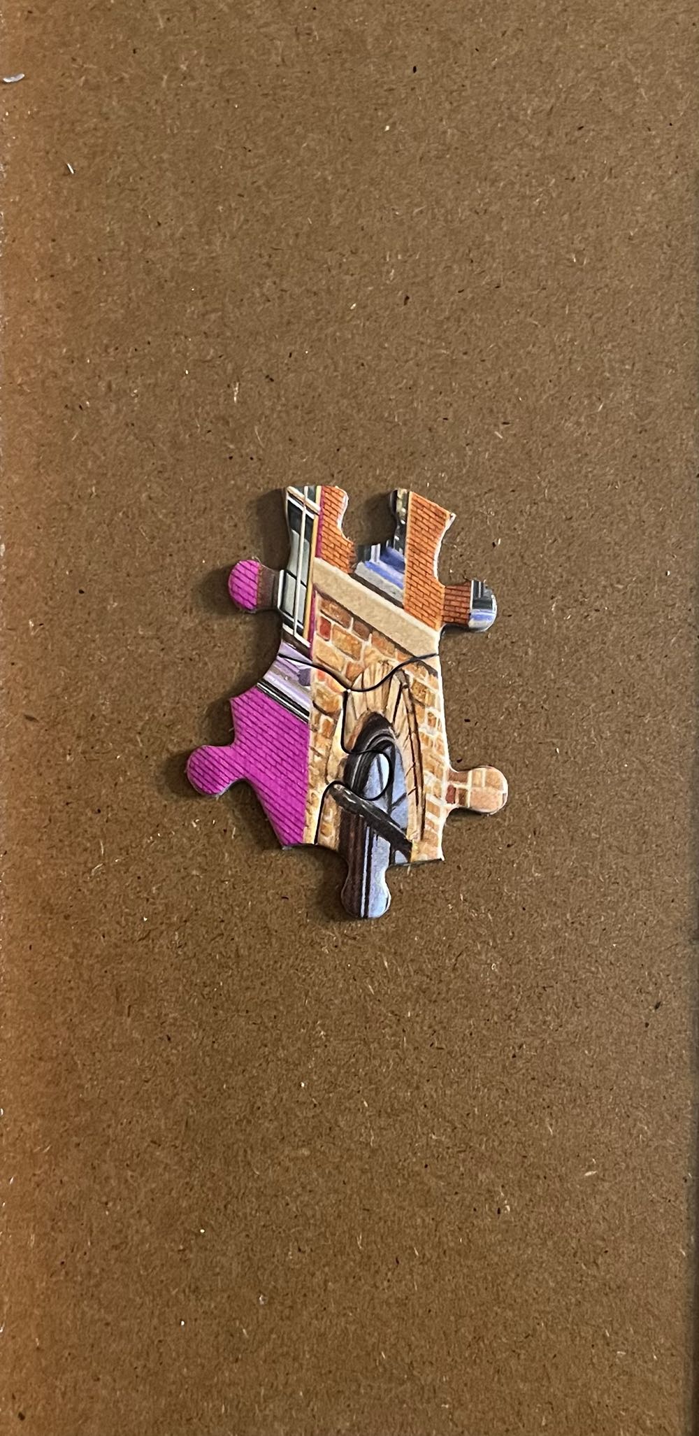 Summer in The City 💎 - White Mountain puzzle collectible [Barcode 724819268856] - Main Image 4