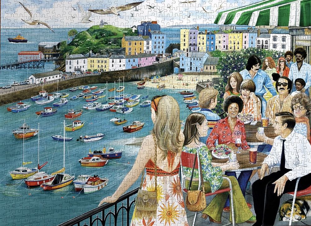 Dining At Tenby - Gibsons puzzle collectible [Barcode 5012269064384] - Main Image 3