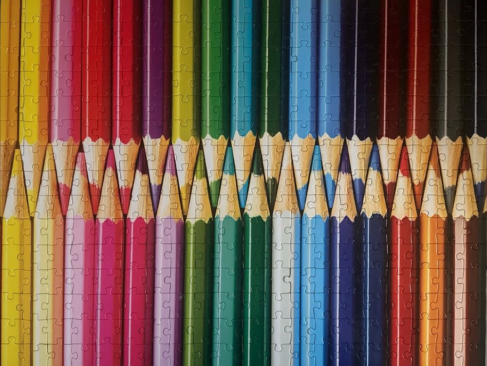 *Multicolor Pencil Crayons - Rose Art Colorluxe puzzle collectible [Barcode 4895145436410] - Main Image 2