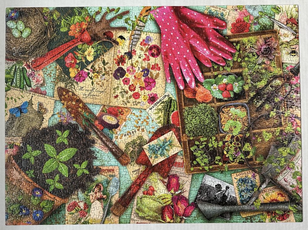 Vintage Garden🧩 - Ceaco puzzle collectible - Main Image 2