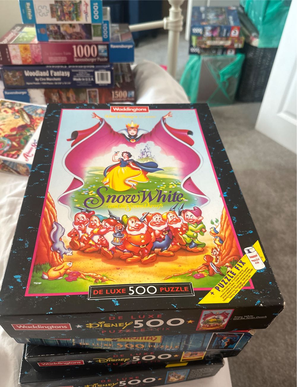 Snow White 🟦 - Waddingtons puzzle collectible [Barcode 5011634010483] - Main Image 2