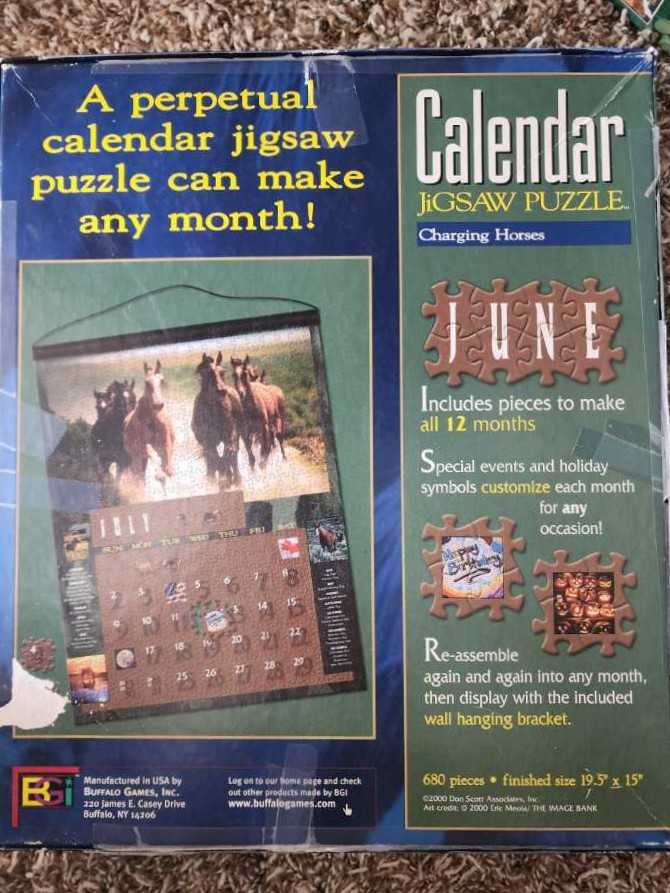 Charging Horses - Buffalo puzzle collectible [Barcode 079346007554] - Main Image 2