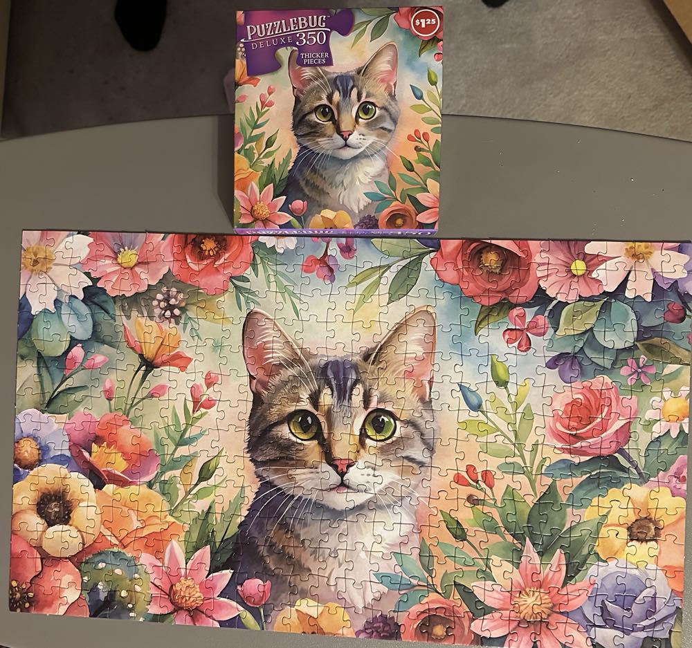 A Feline Feast Of Floral Delight - Cra-Z-Art puzzle collectible [Barcode 4895145425438] - Main Image 2