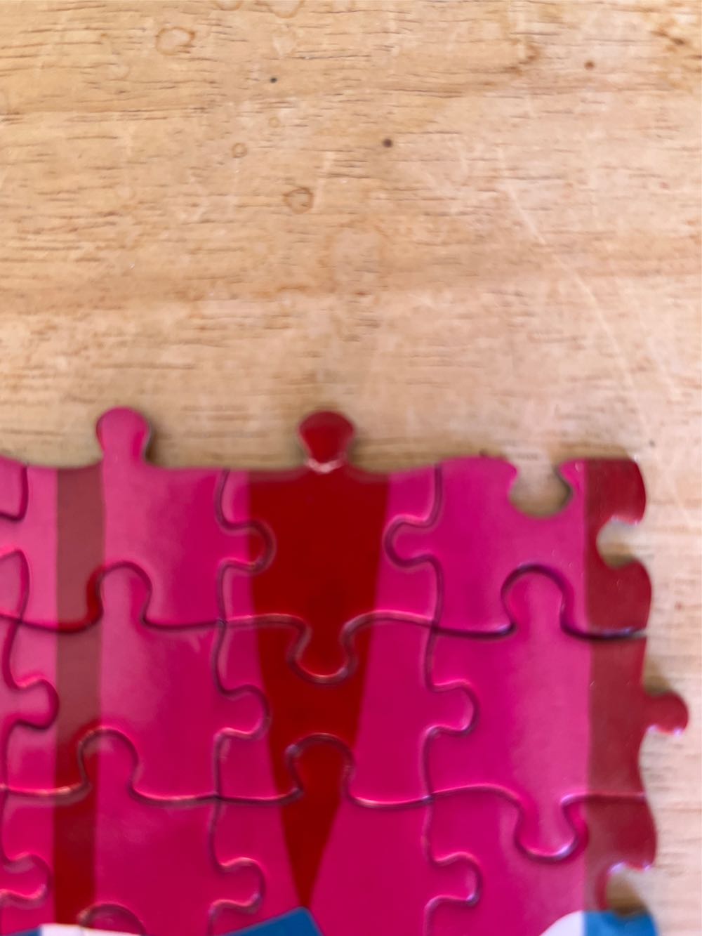 Pets In The Kitchen 🧩 - eeBoo 🇺🇸 puzzle collectible [Barcode 689196515231] - Main Image 2