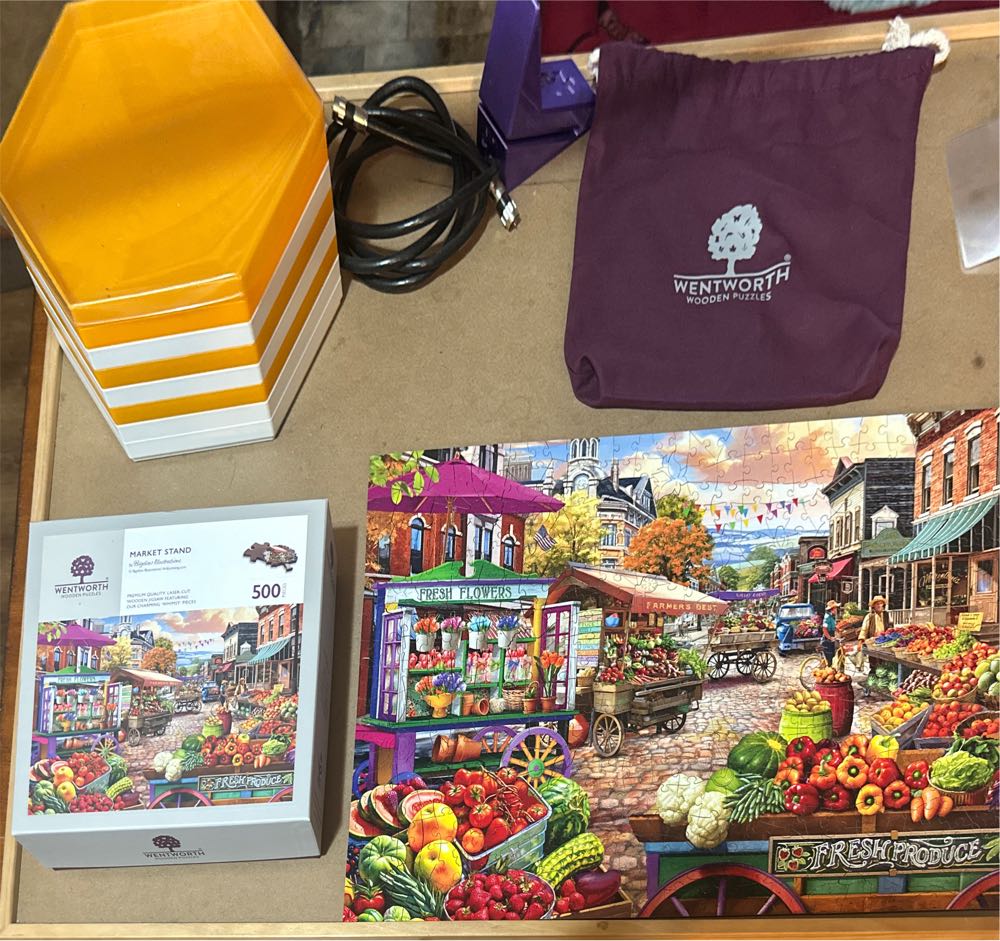 Wentworth Market Stand  puzzle collectible - Main Image 3