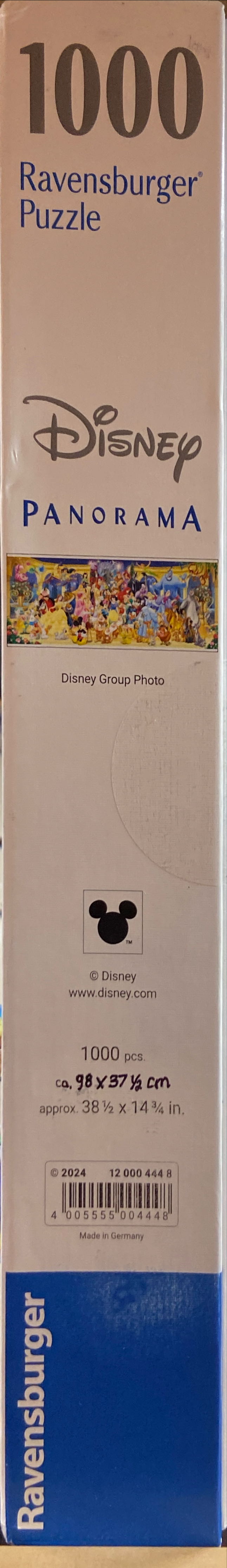 Disney Group Photo In House - Ravensburger puzzle collectible [Barcode 4005555004448] - Main Image 2