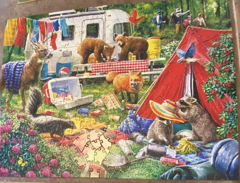 Critter Chaos - Master Pieces 🇨🇳 puzzle collectible [Barcode 705988325625] - Main Image 2