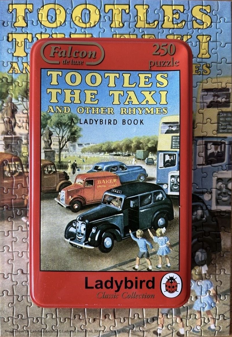 Ladybird Tootles The Taxi - Falcon de luxe puzzle collectible [Barcode 8710126109946] - Main Image 4