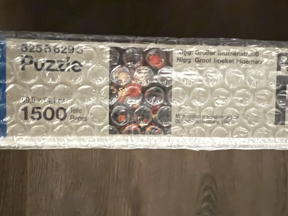 Flowers - Ravensburger puzzle collectible - Main Image 3