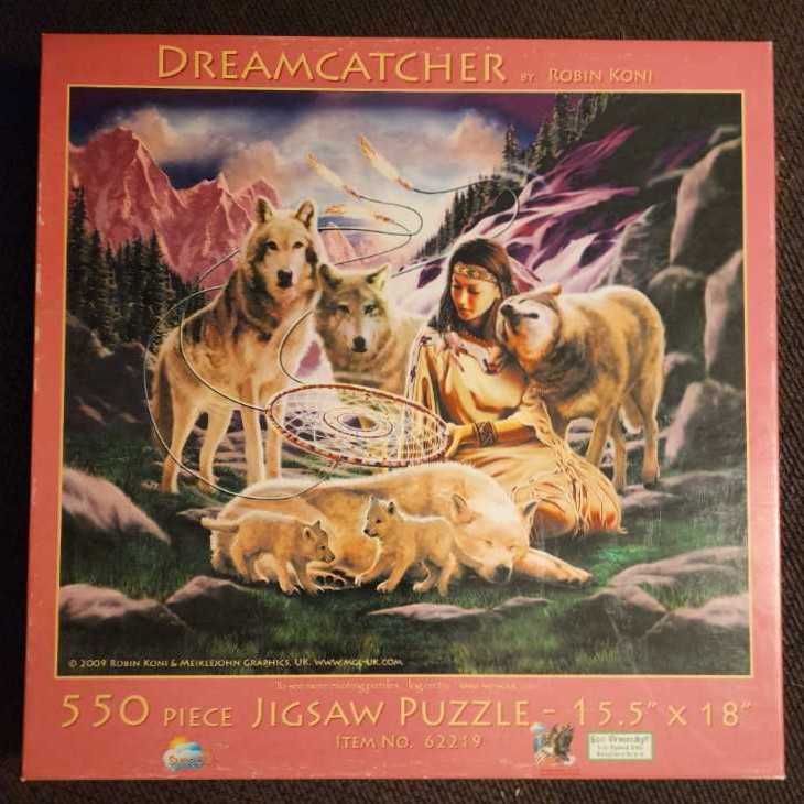 Turtle & Friends •