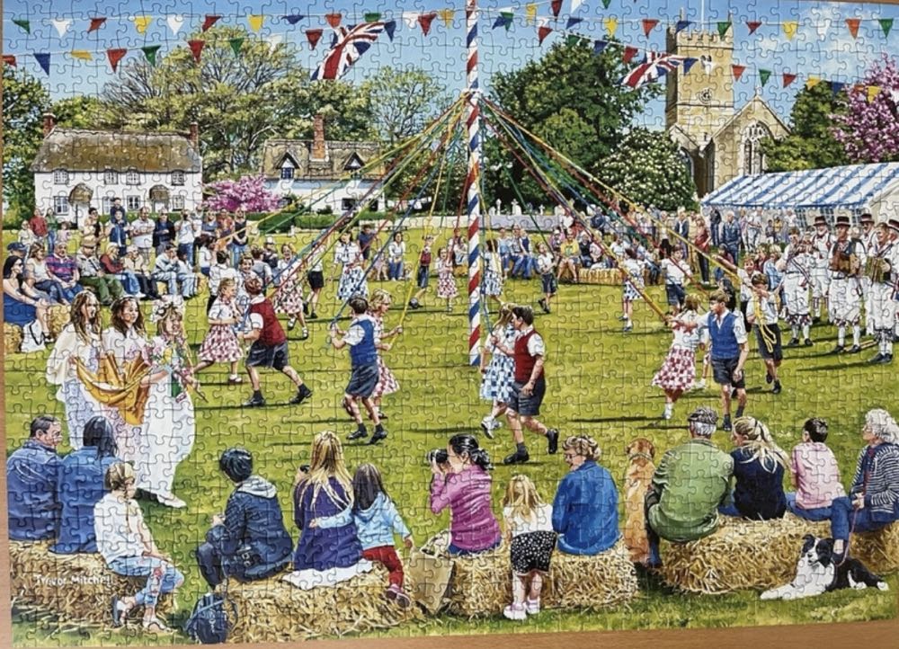 Around The Maypole - Gibsons puzzle collectible [Barcode 5012269064292] - Main Image 3
