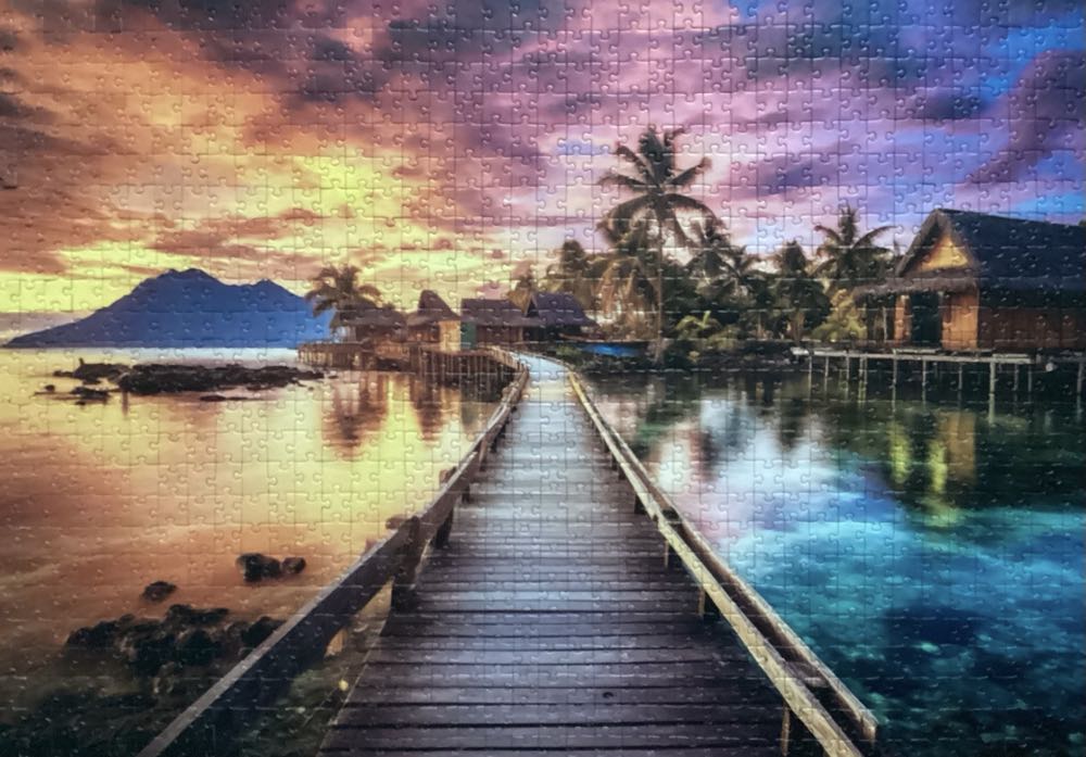 Paradise Island - Trefl puzzle collectible [Barcode 5900511109283] - Main Image 2