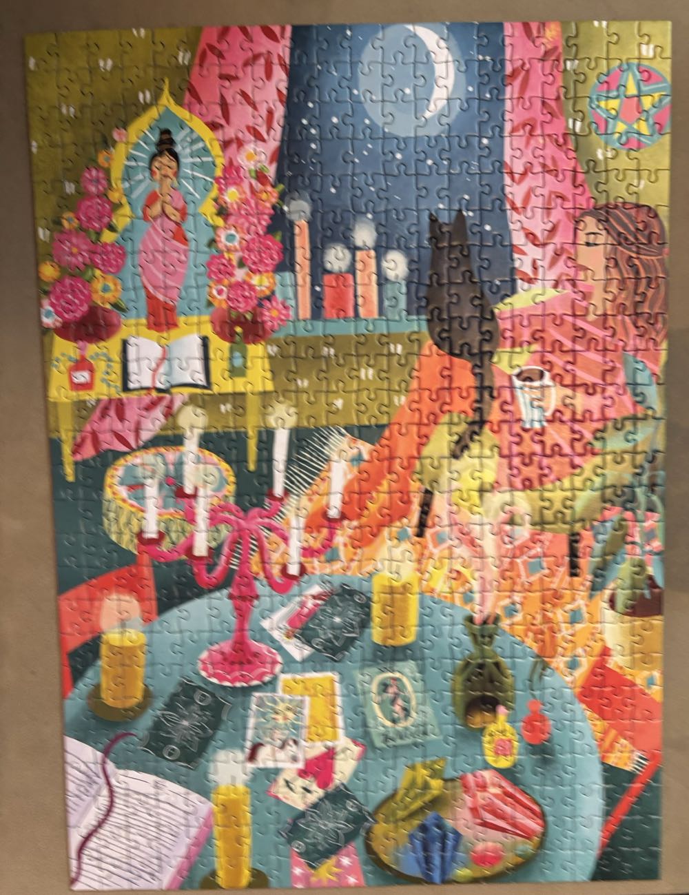 Magical Moonlight Reading Room - Pieces & Peace puzzle collectible [Barcode 3667232001945] - Main Image 2