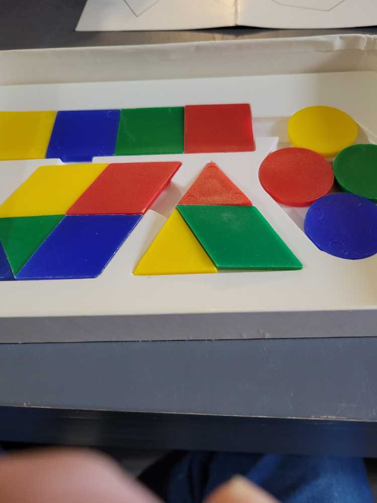 Brainy Blocks  puzzle collectible - Main Image 2