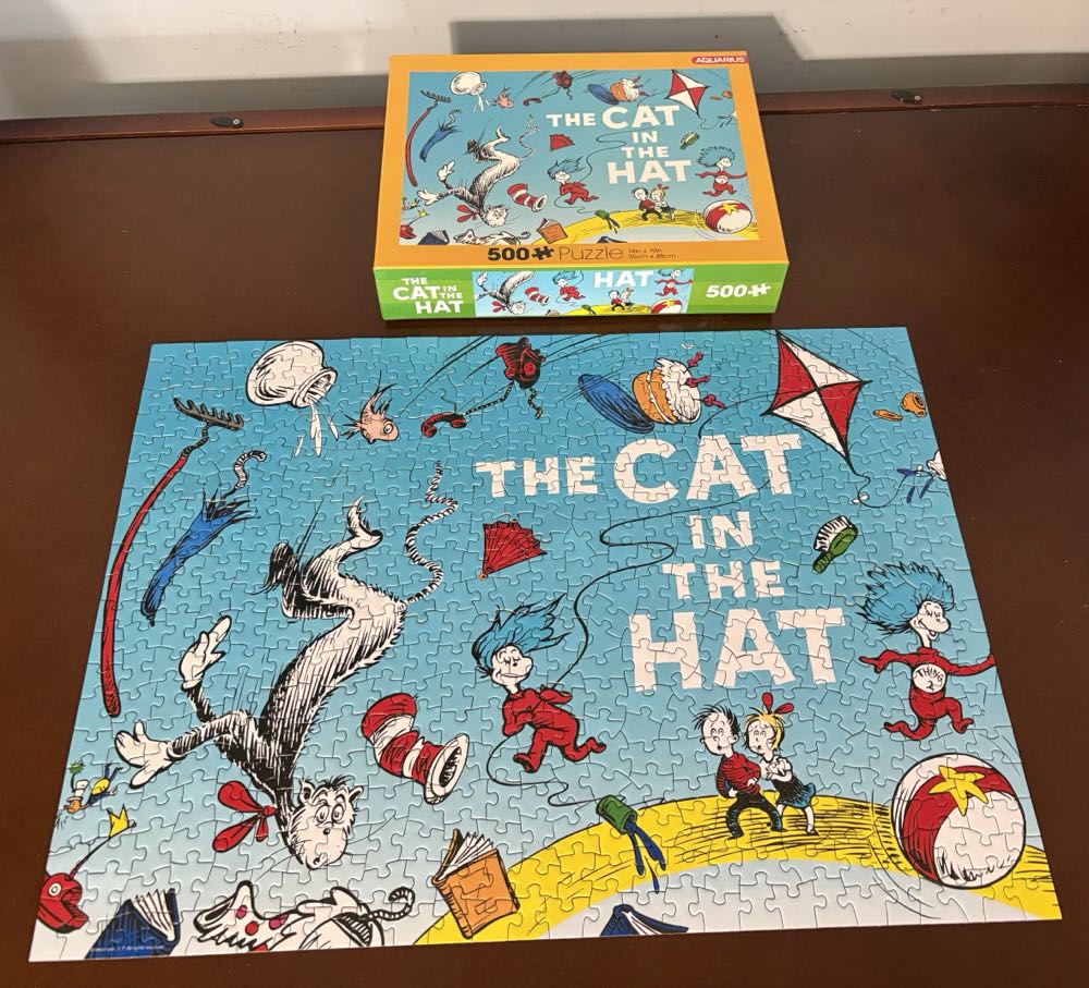 Cat In The Hat Puzzle - Aquarius puzzle collectible [Barcode 840391167803] - Main Image 3