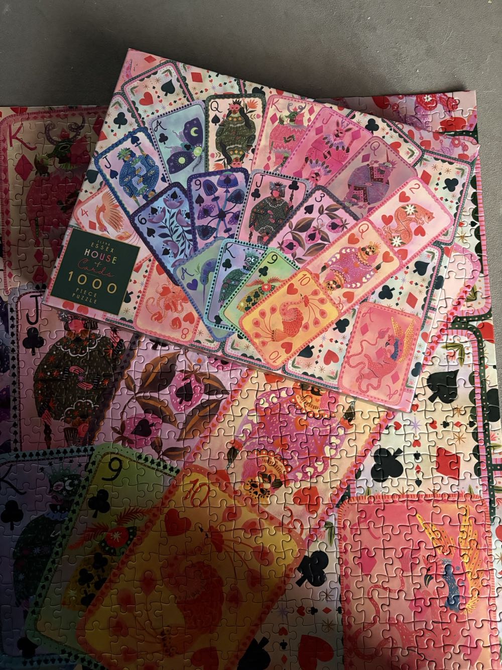 House of Cards - Elena Essex puzzle collectible - Main Image 2