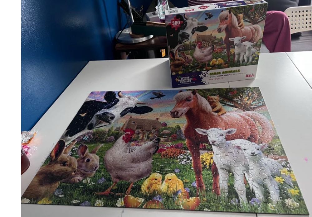 Farm Animals - NEW - White Mountain puzzle collectible [Barcode 724819260706] - Main Image 3