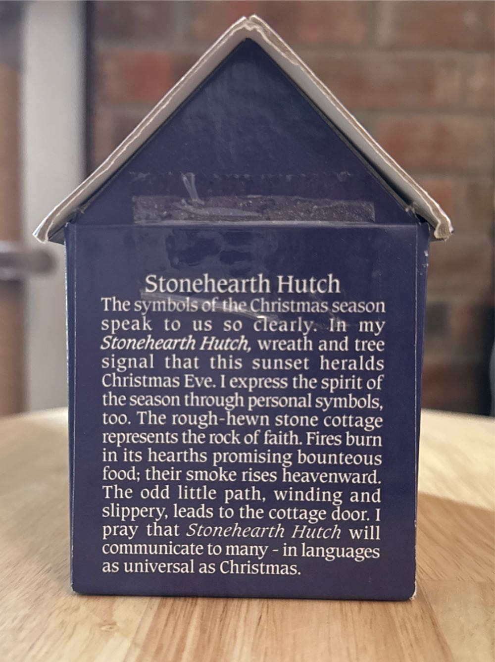 Stonehearth Hutch - Ceaco puzzle collectible [Barcode 021081015158] - Main Image 2