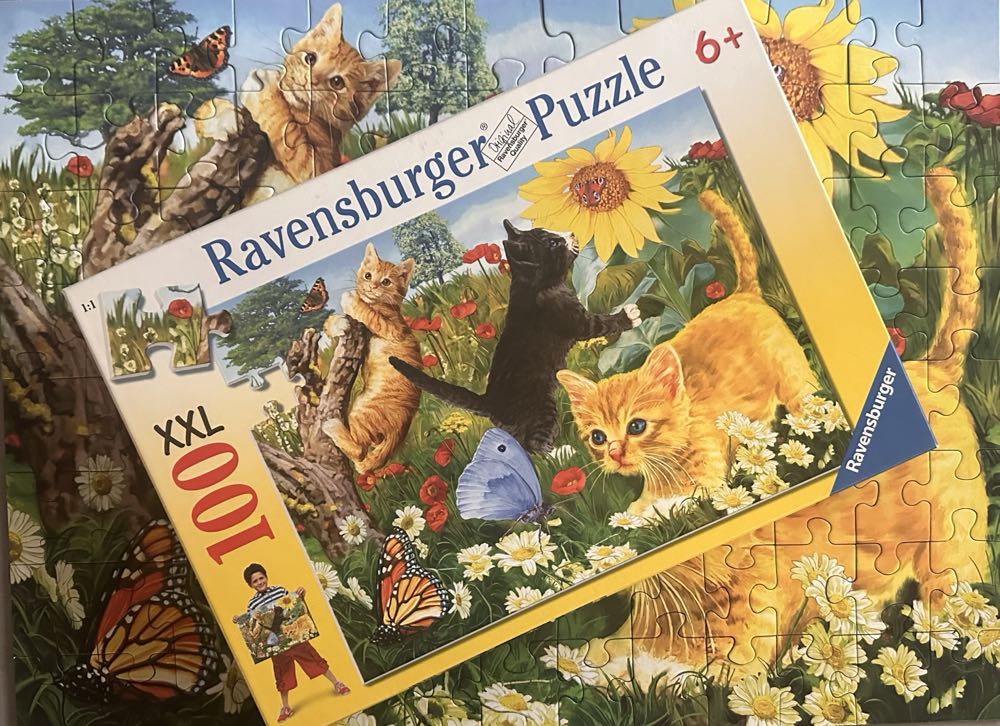 Cuddly Kittens - Ravensburger puzzle collectible [Barcode 4005556109852] - Main Image 3