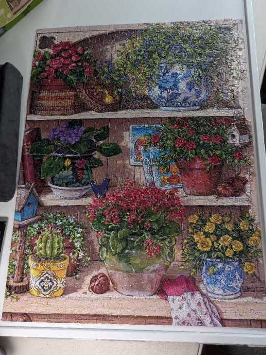 Flower Cupboard - Mega Puzzles puzzle collectible [Barcode 072348508944] - Main Image 2