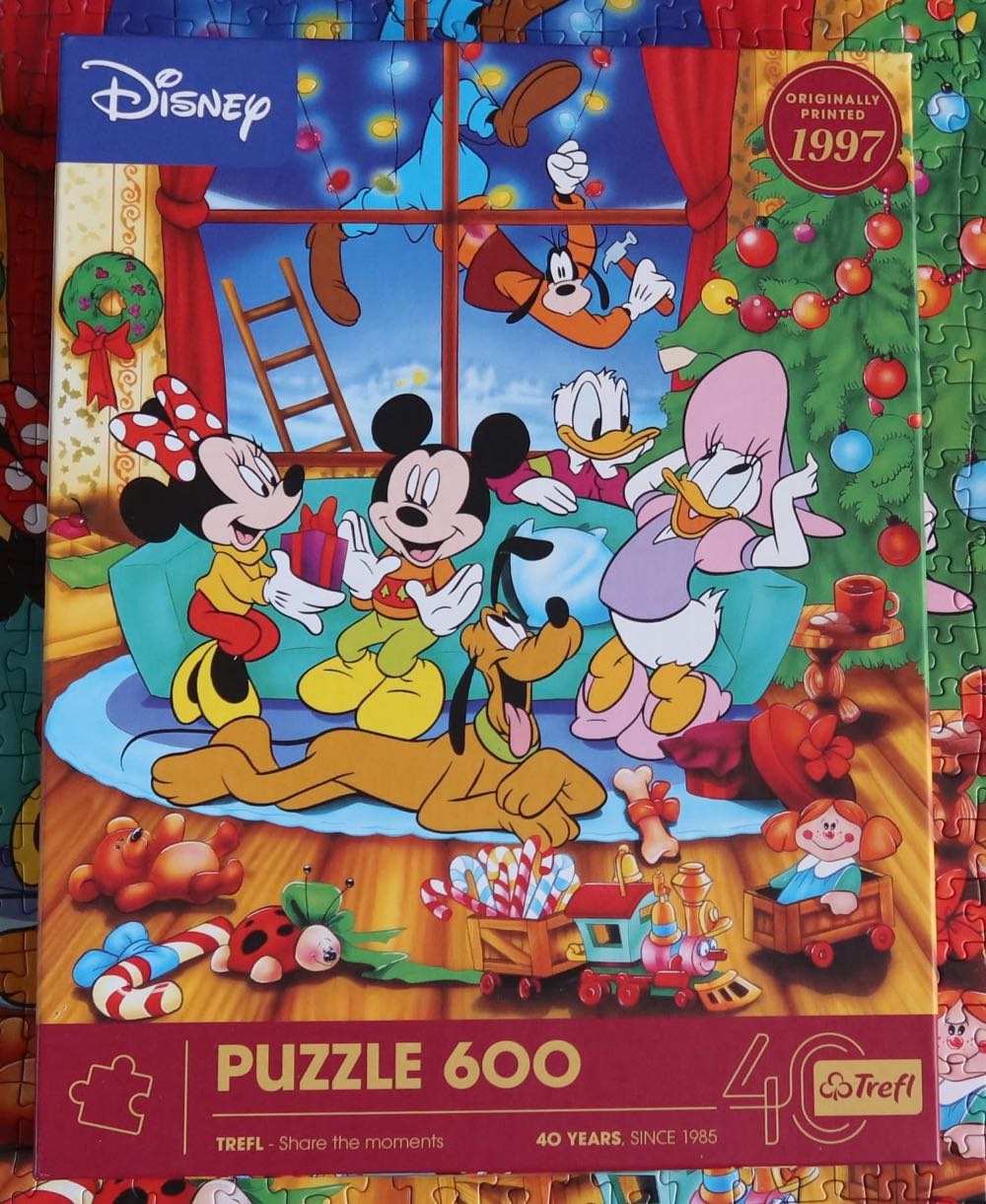 Christmas In Duckburg Puzzle 40th Ann. - Trefl puzzle collectible [Barcode 5900511376029] - Main Image 4
