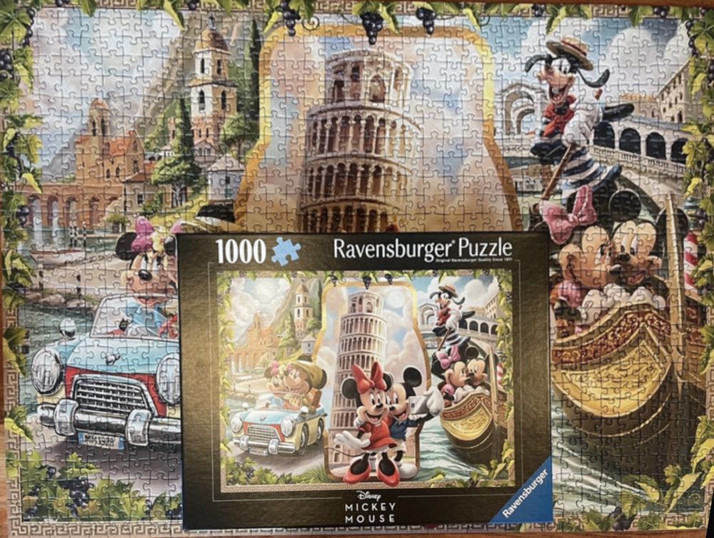 Mickey & Minnie - Vacation - Ravensburger puzzle collectible [Barcode 4005555004981] - Main Image 4