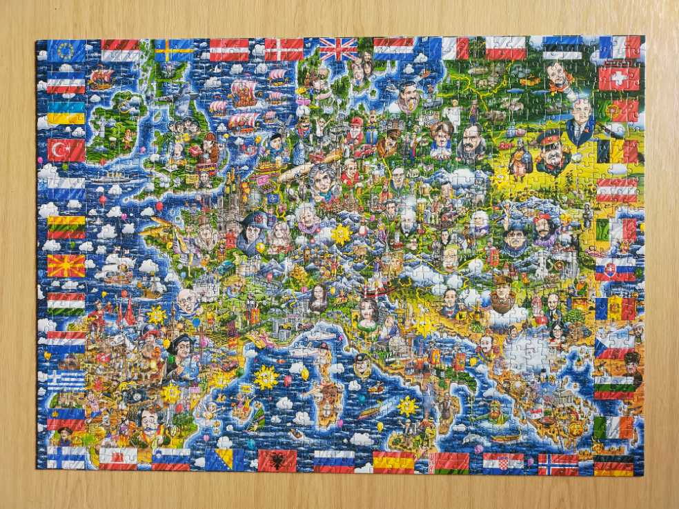 Euro Jig. A Continent In Pieces - Gibson puzzle collectible [Barcode 5012269008425] - Main Image 2