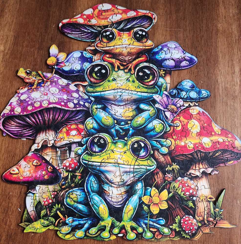 Wooden-Frog Family  - Kaayee puzzle collectible - Main Image 2
