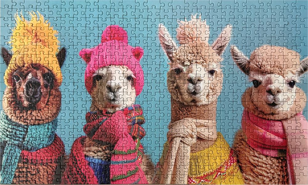 DONE: Alpacas In Beanies - Puzzlebug puzzle collectible [Barcode 4895145425209] - Main Image 2