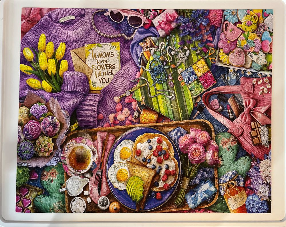 Love You Mom - White Mountain puzzle collectible - Main Image 2