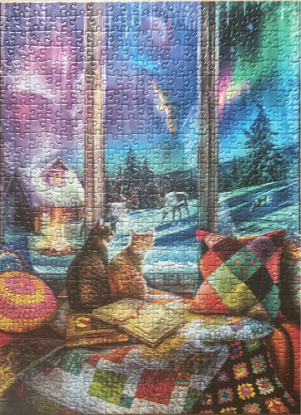 Winter Reading Nook - Ravensburger puzzle collectible [Barcode 4005555015857] - Main Image 3